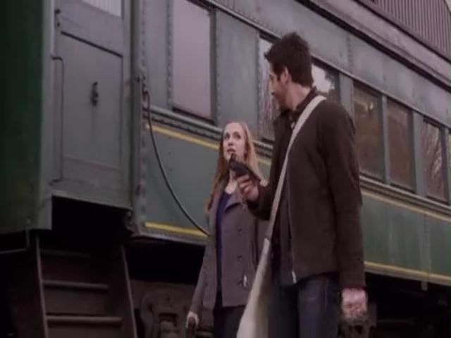 VampireDiariesWorld-dot-org_PrimevalNewWorldS01E04-0607.jpg