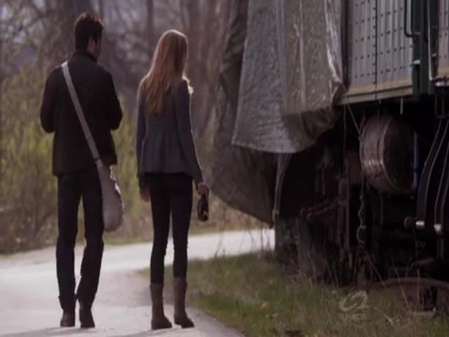 VampireDiariesWorld-dot-org_PrimevalNewWorldS01E04-0630.jpg
