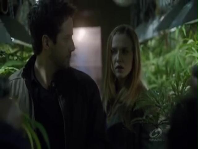 VampireDiariesWorld-dot-org_PrimevalNewWorldS01E04-0784.jpg