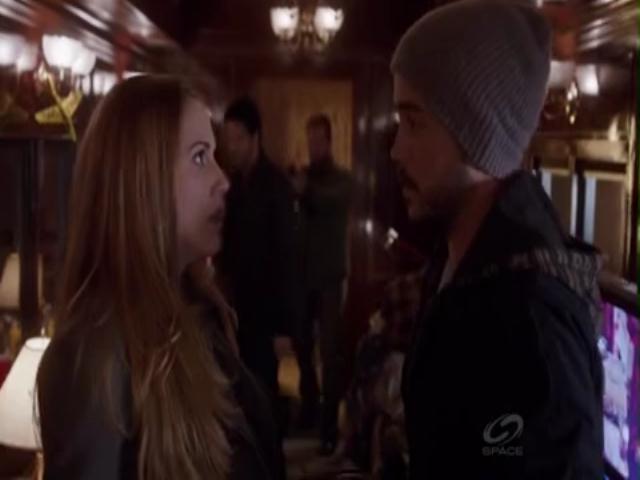 VampireDiariesWorld-dot-org_PrimevalNewWorldS01E04-1015.jpg