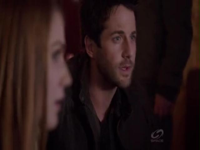 VampireDiariesWorld-dot-org_PrimevalNewWorldS01E04-1051.jpg