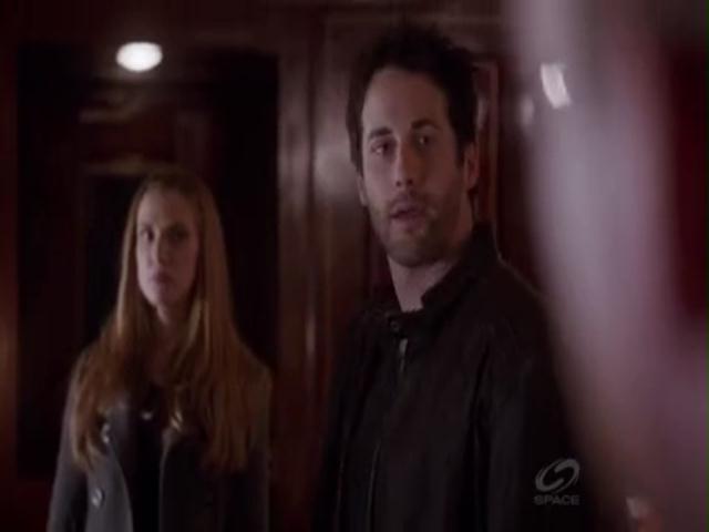 VampireDiariesWorld-dot-org_PrimevalNewWorldS01E04-1244.jpg