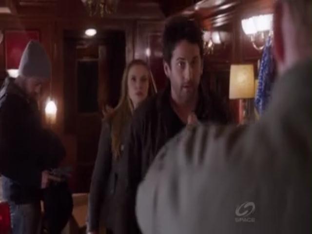 VampireDiariesWorld-dot-org_PrimevalNewWorldS01E04-1265.jpg