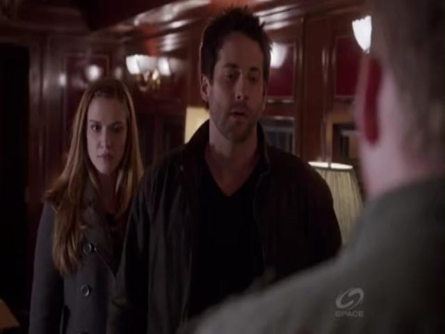VampireDiariesWorld-dot-org_PrimevalNewWorldS01E04-1274.jpg