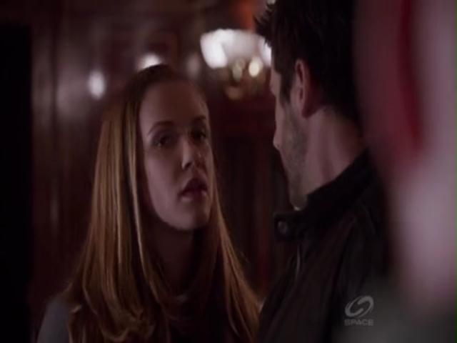 VampireDiariesWorld-dot-org_PrimevalNewWorldS01E04-1290.jpg