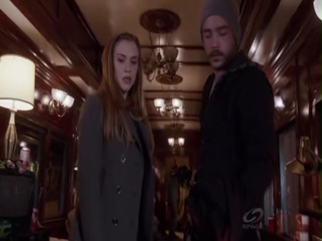 VampireDiariesWorld-dot-org_PrimevalNewWorldS01E04-1305.jpg
