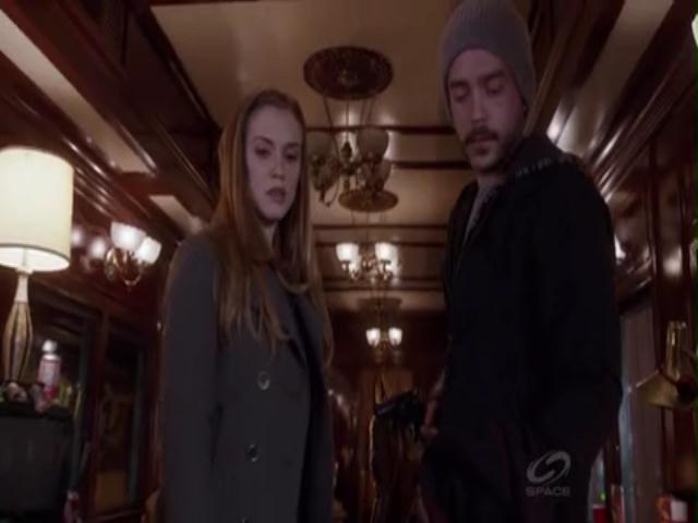 VampireDiariesWorld-dot-org_PrimevalNewWorldS01E04-1306.jpg
