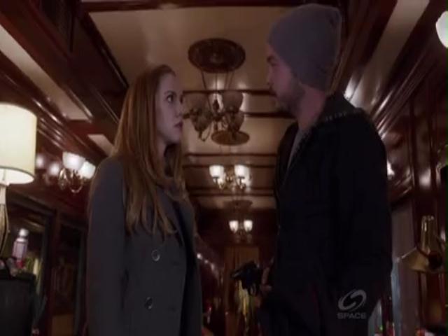 VampireDiariesWorld-dot-org_PrimevalNewWorldS01E04-1307.jpg