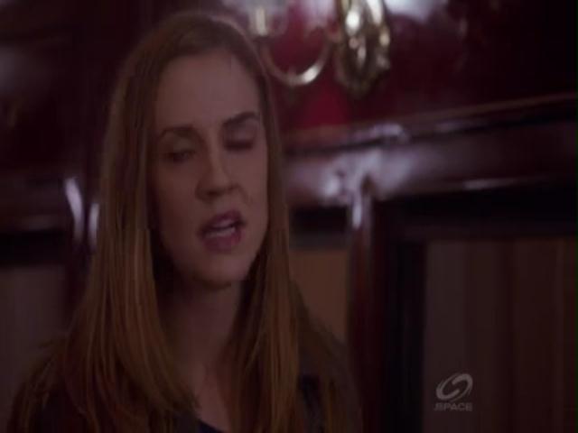 VampireDiariesWorld-dot-org_PrimevalNewWorldS01E04-1831.jpg
