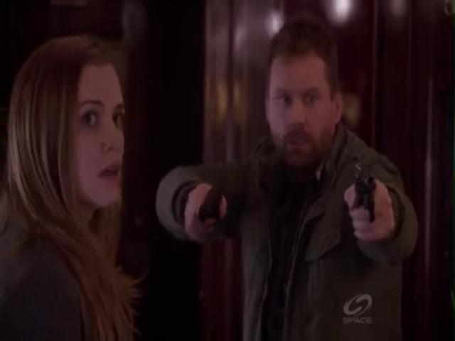 VampireDiariesWorld-dot-org_PrimevalNewWorldS01E04-1856.jpg