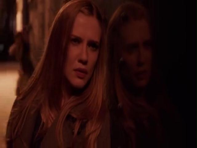 VampireDiariesWorld-dot-org_PrimevalNewWorldS01E04-2135.jpg