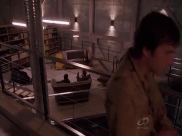 VampireDiariesWorld-dot-org_PrimevalNewWorldS01E04-2501.jpg