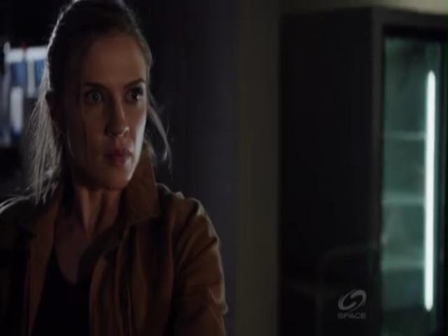 VampireDiariesWorld-dot-org_PrimevalNewWorldS01E05-2353.jpg