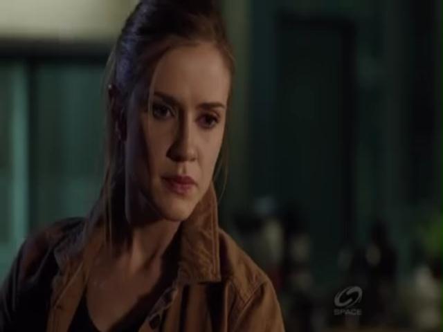 VampireDiariesWorld-dot-org_PrimevalNewWorldS01E05-2396.jpg