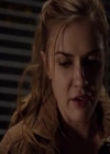 VampireDiariesWorld-dot-org_PrimevalNewWorldS01E05-1725.jpg