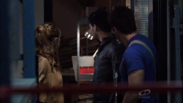 VampireDiariesWorld-dot-org_PrimevalNewWorld-1x061875.jpg