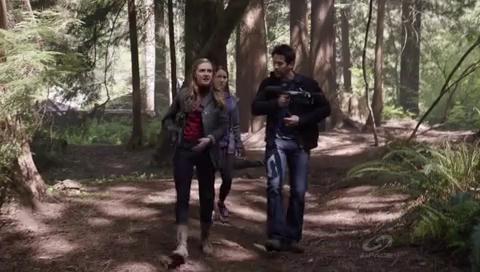 VampireDiariesWorld-dot-org_PrimevalNewWorld-1x07-1351.jpg VampireDiariesWorld-dot-org_PrimevalNewWorld-1x07-1351.jpg