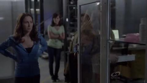 VampireDiariesWorld-dot-org_PrimevalNewWorld-1x08-0916.jpg