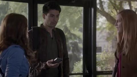 VampireDiariesWorld-dot-org_PrimevalNewWorld-1x08-1236.jpg VampireDiariesWorld-dot-org_PrimevalNewWorld-1x08-1236.jpg