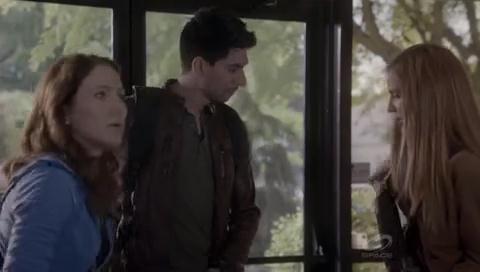 VampireDiariesWorld-dot-org_PrimevalNewWorld-1x08-1269.jpg VampireDiariesWorld-dot-org_PrimevalNewWorld-1x08-1269.jpg