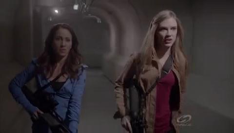 VampireDiariesWorld-dot-org_PrimevalNewWorld-1x08-2025.jpg