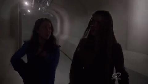 VampireDiariesWorld-dot-org_PrimevalNewWorld-1x08-2027.jpg