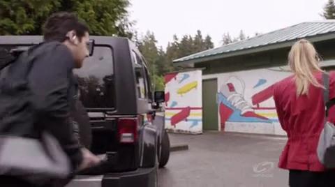 VampireDiariesWorld-dot-org_PrimevalNewWorld-1x09-0319.jpg