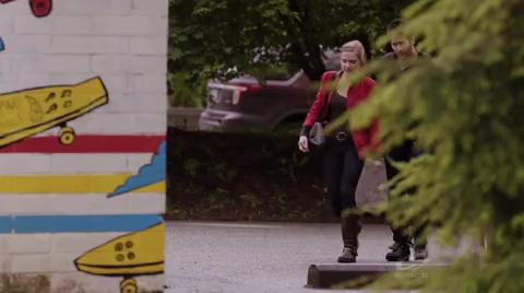 VampireDiariesWorld-dot-org_PrimevalNewWorld-1x09-0322.jpg