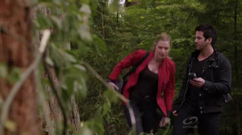VampireDiariesWorld-dot-org_PrimevalNewWorld-1x09-0446.jpg VampireDiariesWorld-dot-org_PrimevalNewWorld-1x09-0446.jpg