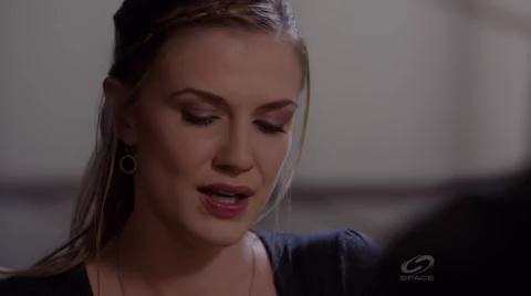 VampireDiariesWorld-dot-org_PrimevalNewWorld-1x09-2414.jpg