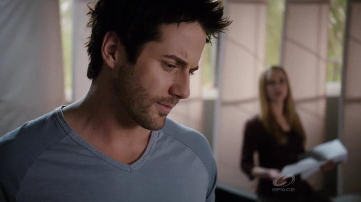 VampireDiariesWorld-dot-org_PrimevalNewWorld-1x11-0524.jpg VampireDiariesWorld-dot-org_PrimevalNewWorld-1x11-0524.jpg