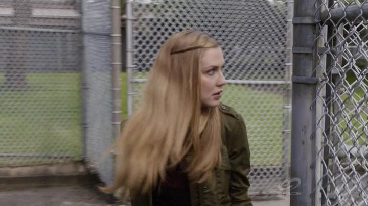 VampireDiariesWorld-dot-org_PrimevalNewWorld-1x11-1031.jpg