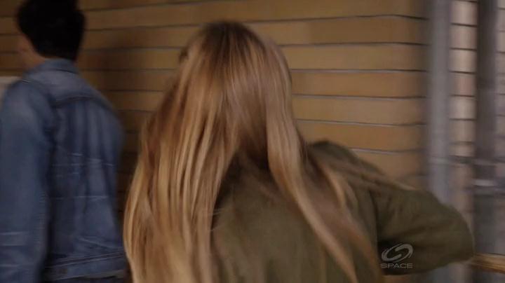 VampireDiariesWorld-dot-org_PrimevalNewWorld-1x11-1048.jpg