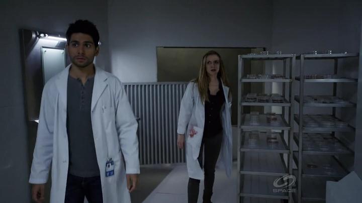 VampireDiariesWorld-dot-org_PrimevalNewWorld-1x11-2106.jpg