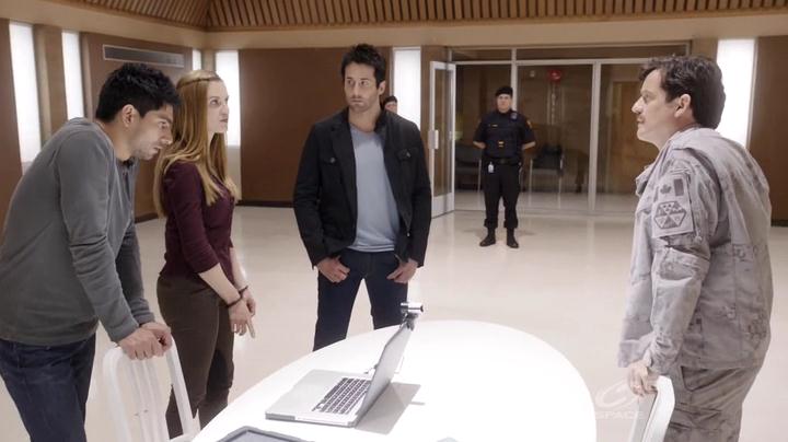 VampireDiariesWorld-dot-org_PrimevalNewWorld-1x11-2360.jpg