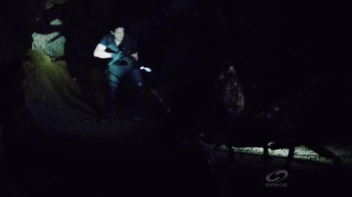 VampireDiariesWorld-dot-org_PrimevalNewWorld-1x12-2261.jpg