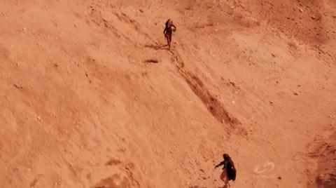 VampireDiariesWorld-dot-org_PrimevalNewWorldS01E13-0448.jpg