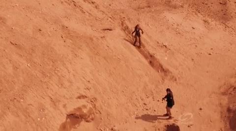 VampireDiariesWorld-dot-org_PrimevalNewWorldS01E13-0450.jpg