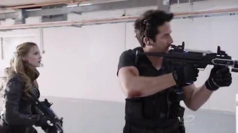VampireDiariesWorld-dot-org_PrimevalNewWorldS01E13-1219.jpg