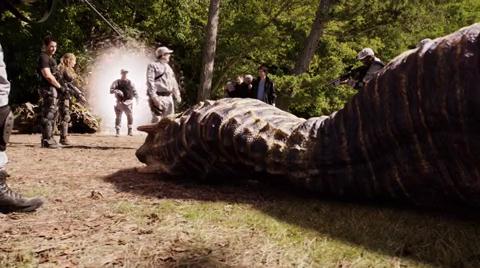 VampireDiariesWorld-dot-org_PrimevalNewWorldS01E13-1272.jpg