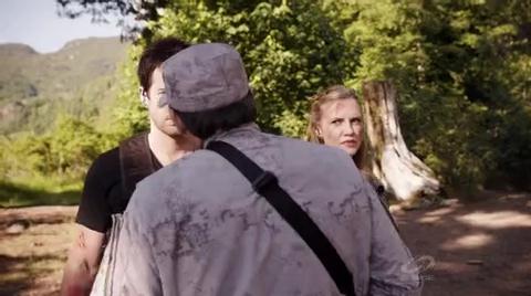 VampireDiariesWorld-dot-org_PrimevalNewWorldS01E13-1347.jpg