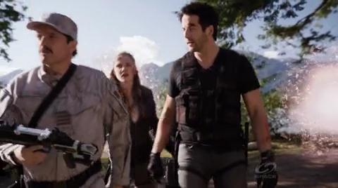 VampireDiariesWorld-dot-org_PrimevalNewWorldS01E13-1359.jpg