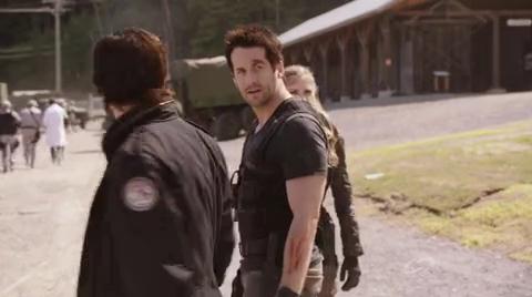 VampireDiariesWorld-dot-org_PrimevalNewWorldS01E13-1406.jpg