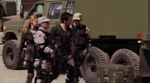 VampireDiariesWorld-dot-org_PrimevalNewWorldS01E13-1472.jpg