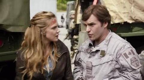VampireDiariesWorld-dot-org_PrimevalNewWorldS01E13-1853.jpg