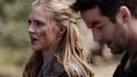 VampireDiariesWorld-dot-org_PrimevalNewWorldS01E13-2387.jpg