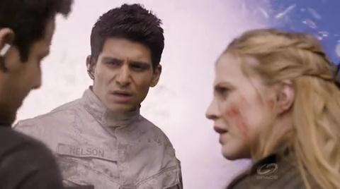 VampireDiariesWorld-dot-org_PrimevalNewWorldS01E13-2397.jpg