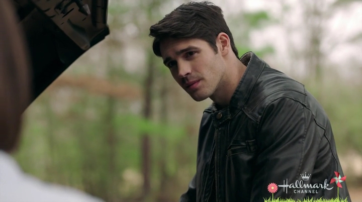 VampireDiariesWorld-dot-nl_HomeBySpring1110.jpg