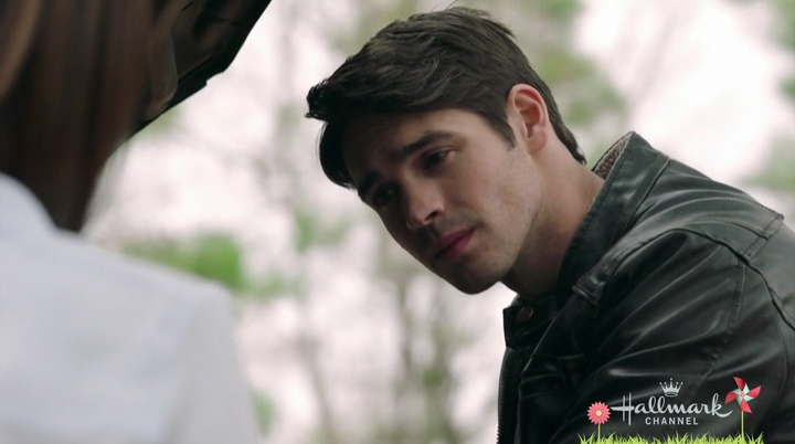 VampireDiariesWorld-dot-nl_HomeBySpring1118.jpg