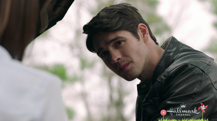 VampireDiariesWorld-dot-nl_HomeBySpring1120.jpg